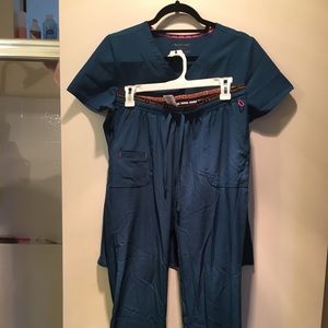 HeartSoul teal set of tops & bottoms